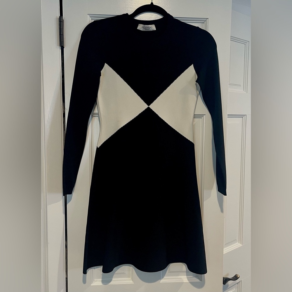 Valentino fitted dress with flare bottom